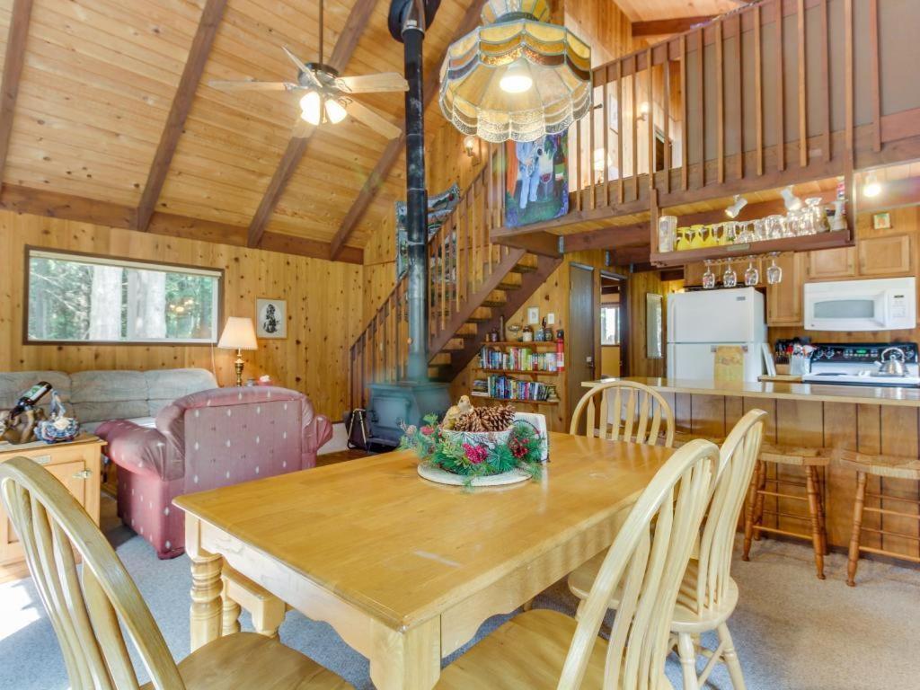 The Chalet On Lopez Islandale Экстерьер фото