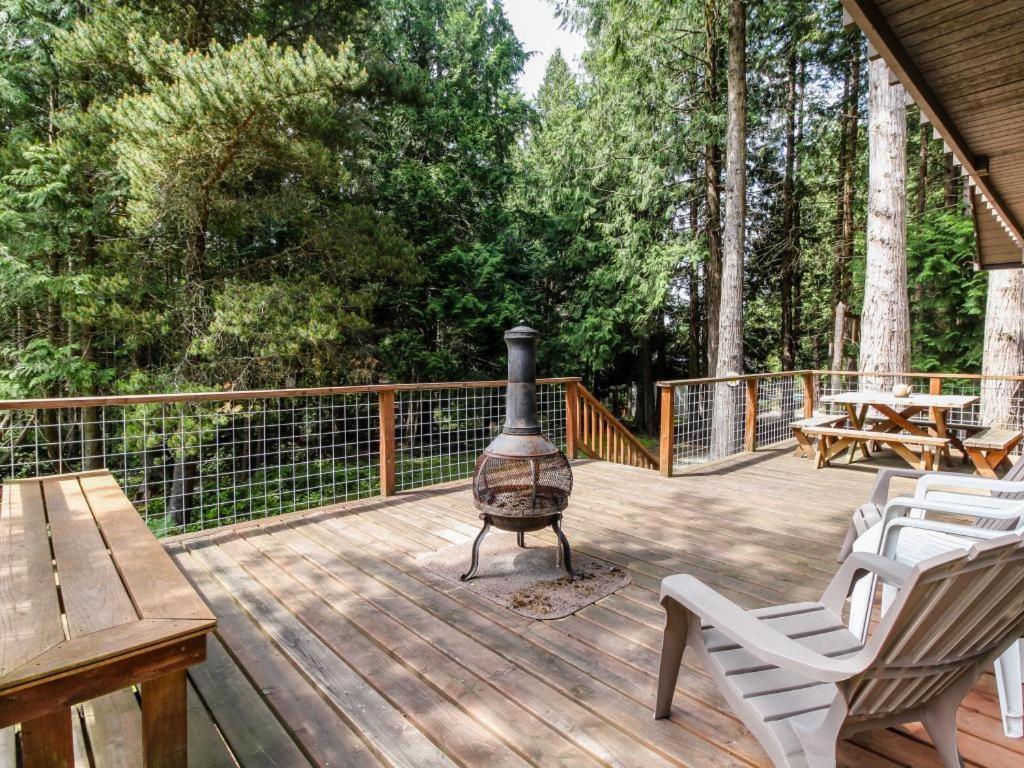 The Chalet On Lopez Islandale Экстерьер фото